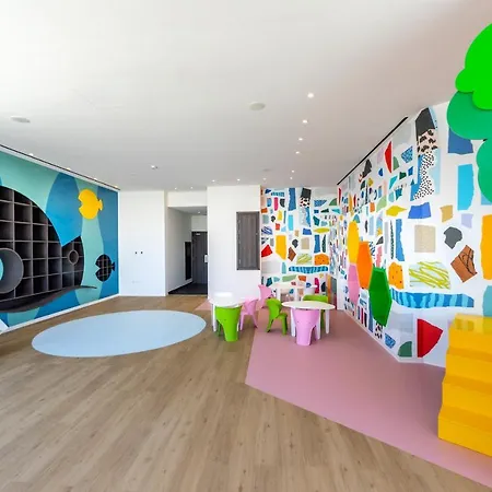 Chrysomare & فندق