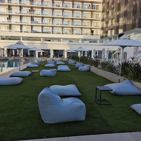 فندق Chrysomare &