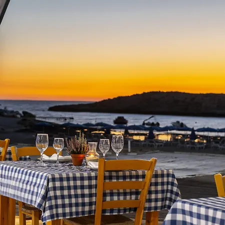 فندق Chrysomare & 5*