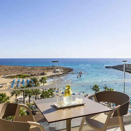 Chrysomare & فندق