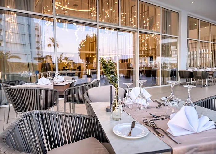 Chrysomare & 5* Ayia Napa