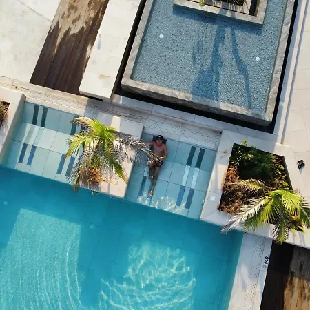 Hotel Chrysomare &