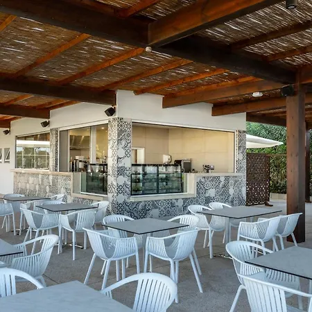Chrysomare & Hotel 5*