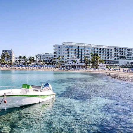 Hotell Chrysomare & 5*