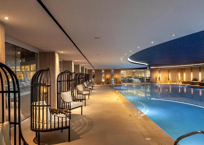 Chrysomare & Hotel 5*