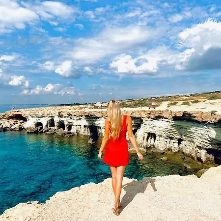 Chrysomare & ホテル 5*