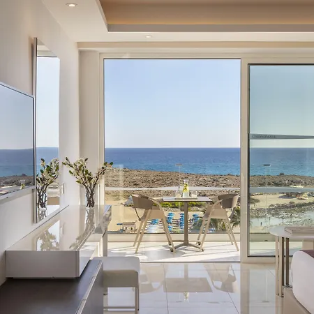 Chrysomare & 5* Ayia Napa