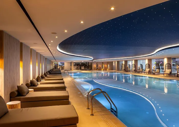 Chrysomare & Ajía Nápa