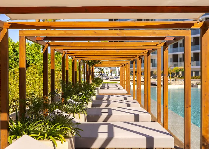 Hotel Chrysomare & 5*