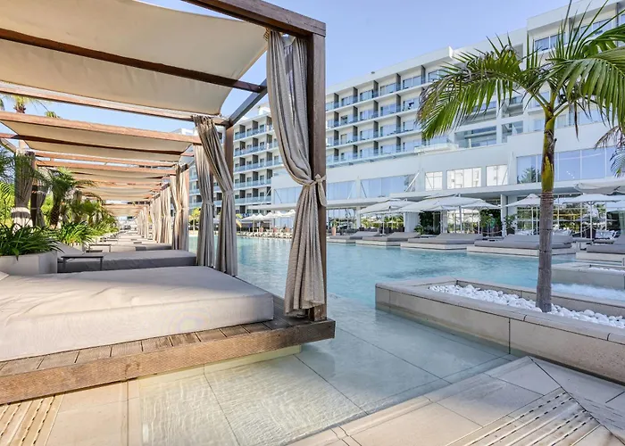 Chrysomare & Hotel Ayia Napa